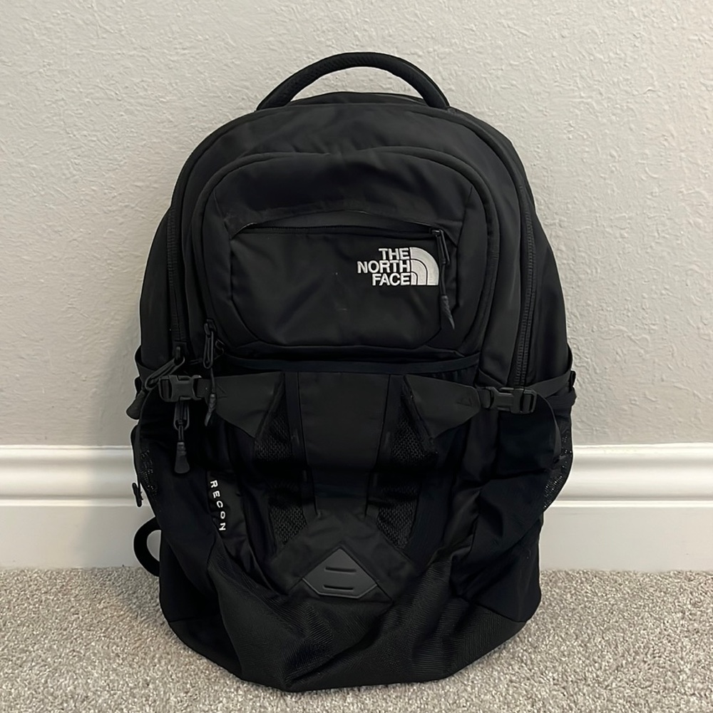 The North Face Recon Backpack in True Black